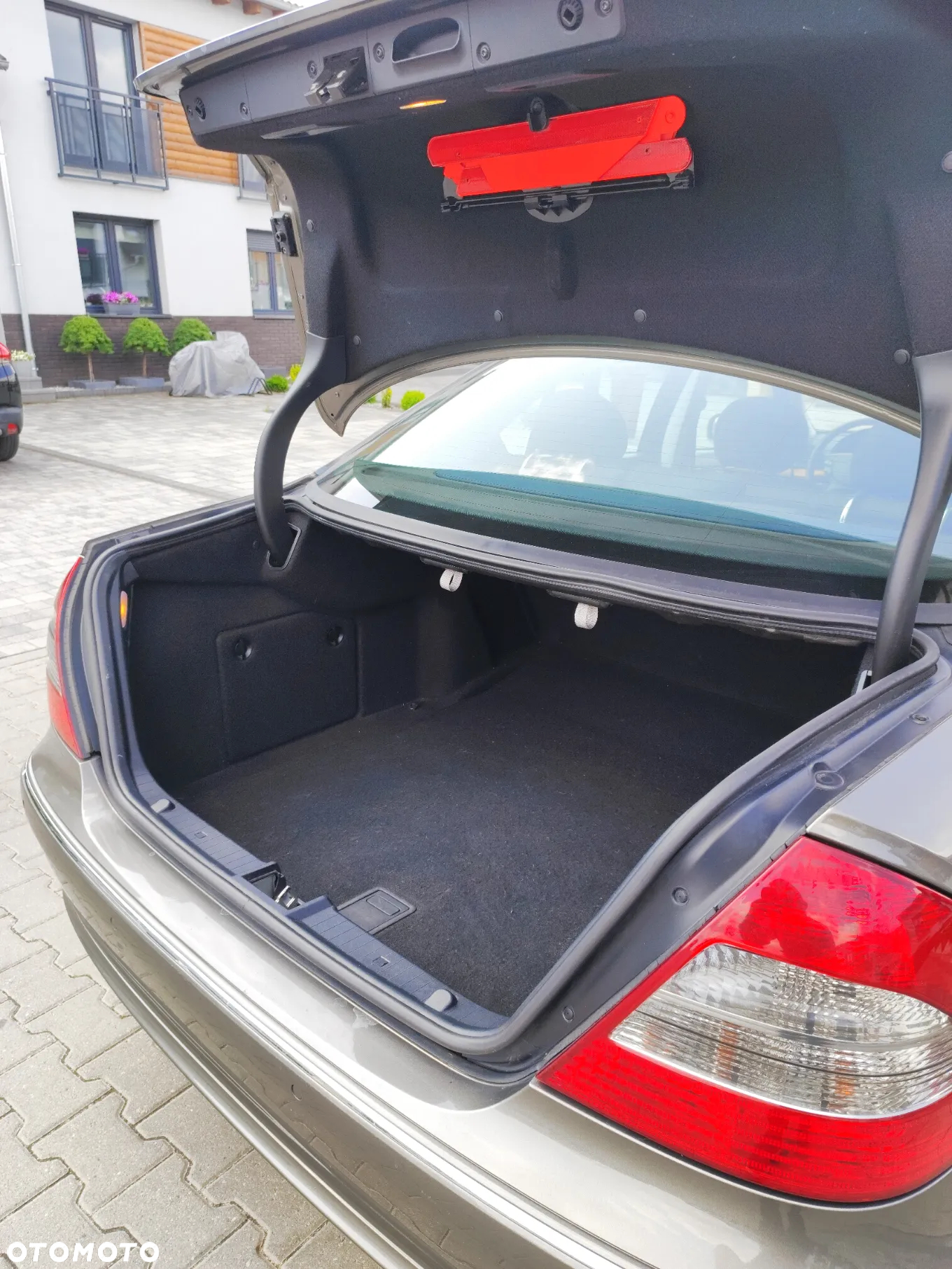 Mercedes-Benz Klasa E 280 4-Matic Elegance - 10