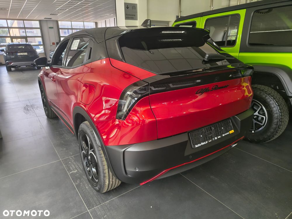 Alfa Romeo Junior 1.2 mHEV Ibrida Q4 eDCT - 16