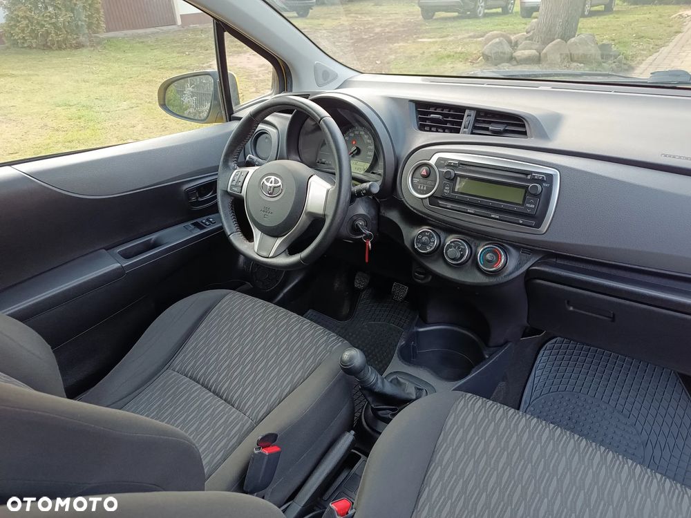 Toyota Yaris 1.0 Active - 25