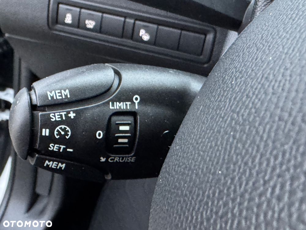 Peugeot 308 BlueHDi 150 Stop & Start Business-Line - 35