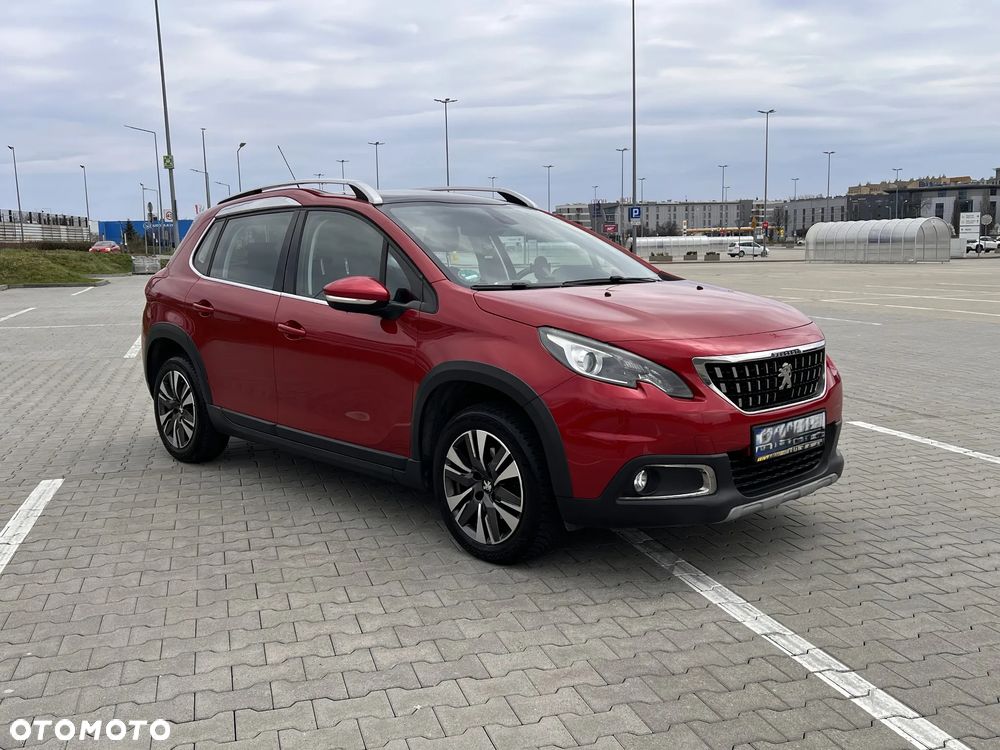 Peugeot 2008 PureTech 110 Stop&Start Allure - 17