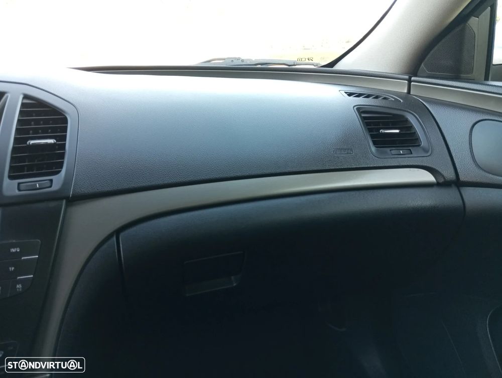 Opel Insignia 1.6 Edition - 33