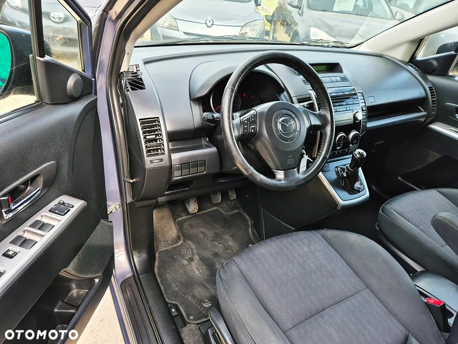 Mazda 5 1.8 Exclusive + - 29