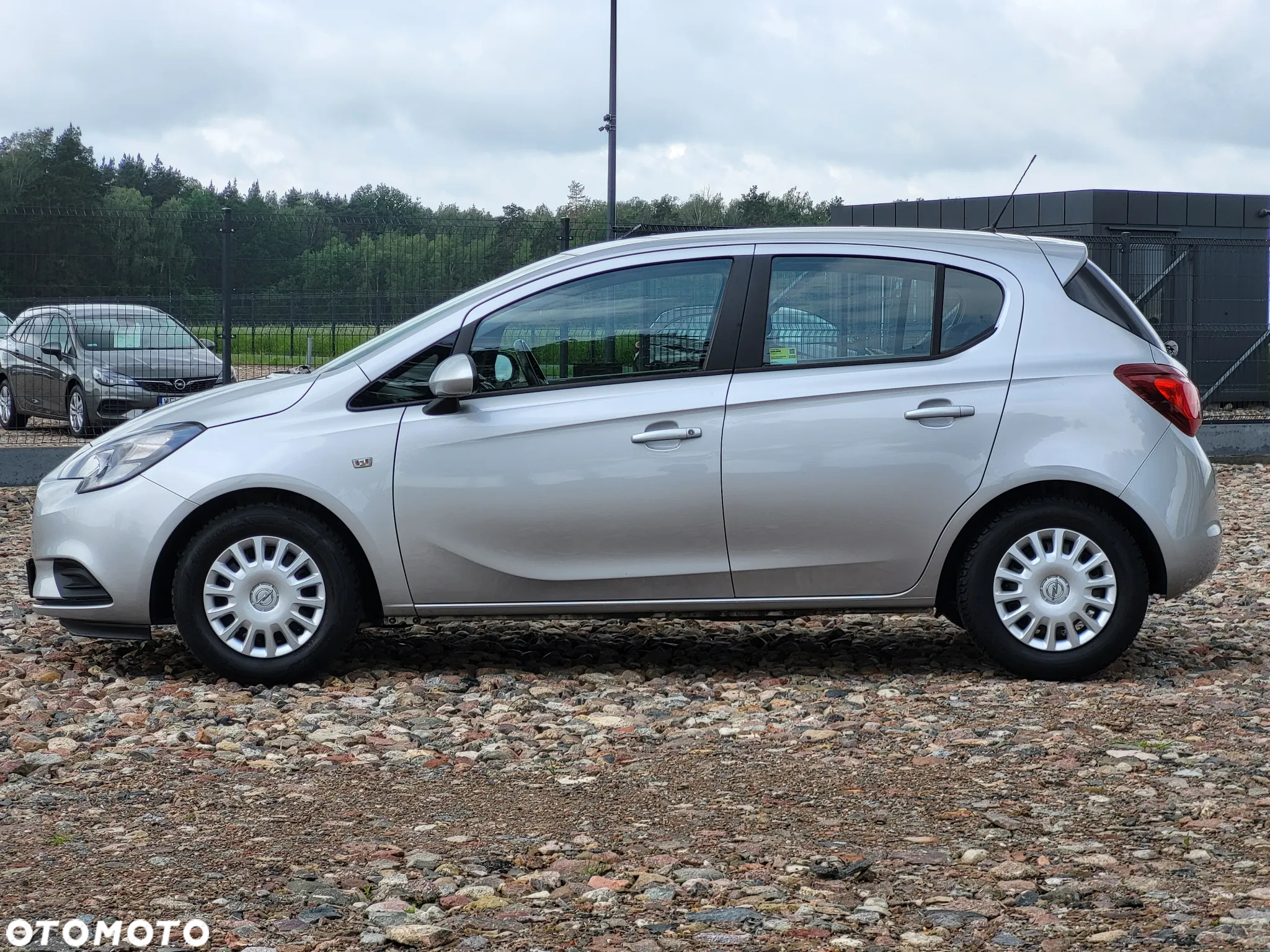 Opel Corsa 1.4 Enjoy - 8