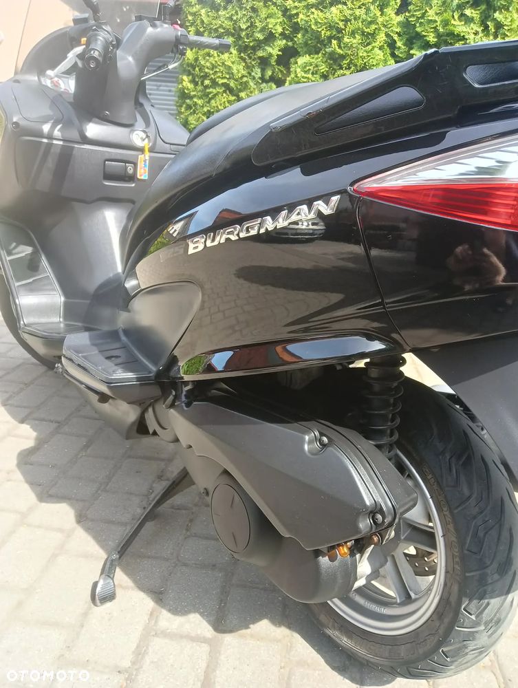 Suzuki Burgman - 11