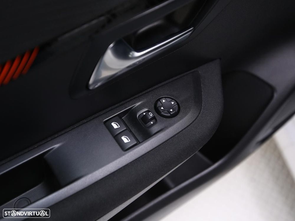 Peugeot e-208 50 kWh Active - 13