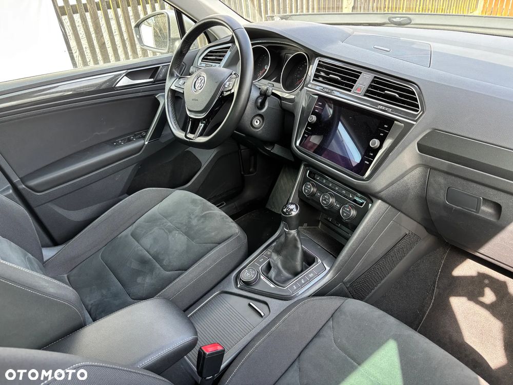 Volkswagen Tiguan 2.0 TDI SCR 4Motion (BlueMotion Tech) Highline - 25