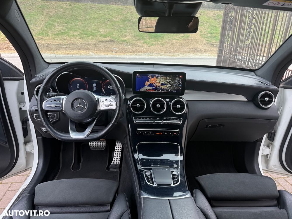Mercedes-Benz GLC Coupe 220 d 4Matic 9G-TRONIC AMG Line - 9