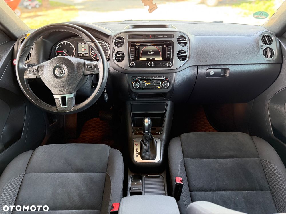 Volkswagen Tiguan 2.0 TDI DPF 4Motion BlueMotion Technology DSG Exclusive - 12