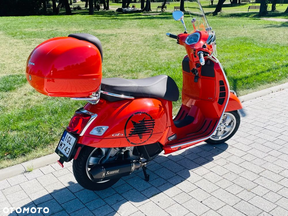 Vespa GTS - 12