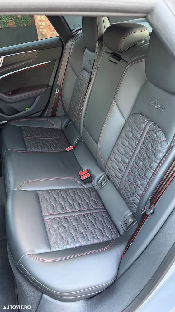 Audi RS7 Sportback 4.0 TFSI quattro Tiptronic - 18