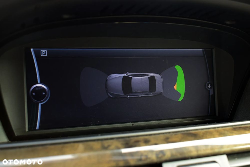 BMW Seria 3 325d - 14