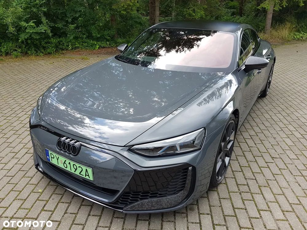 Audi RS e-tron GT - 32