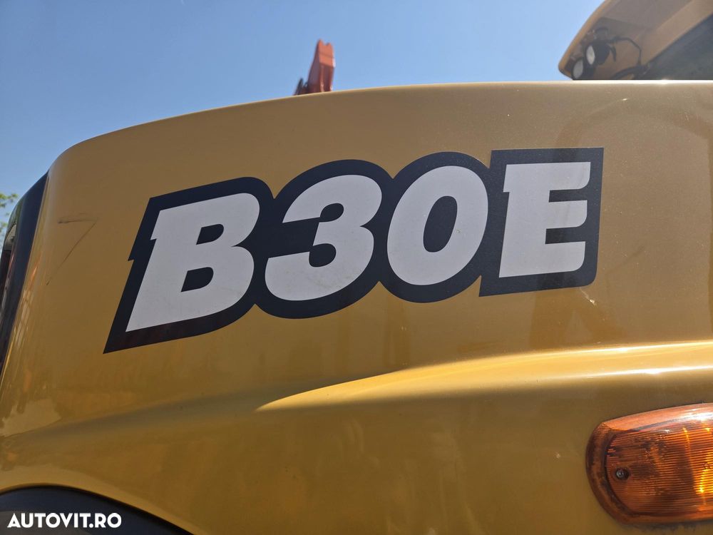 Bell DUMPER 6x6, 2020, 4980h, bena 21mc, util 30 t, intoarce in 8m, Mercedes 335CP, cutie viteze automata, viteza 50km/h, INMATRICULABIL definitiv, gresare automata, capota rabatabila, produs in GERMANIA, anv 70% ok, leasing 4 ani-PROMOTIE 149.000 EUR+tva - 20