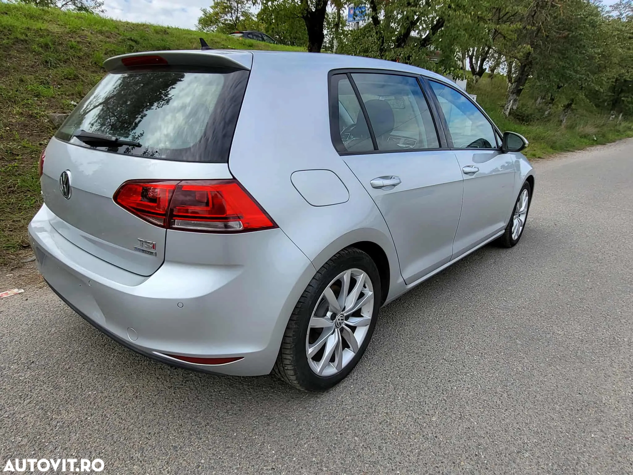 Volkswagen Golf 1.4 TSI BlueMotion Technology Comfortline - 6