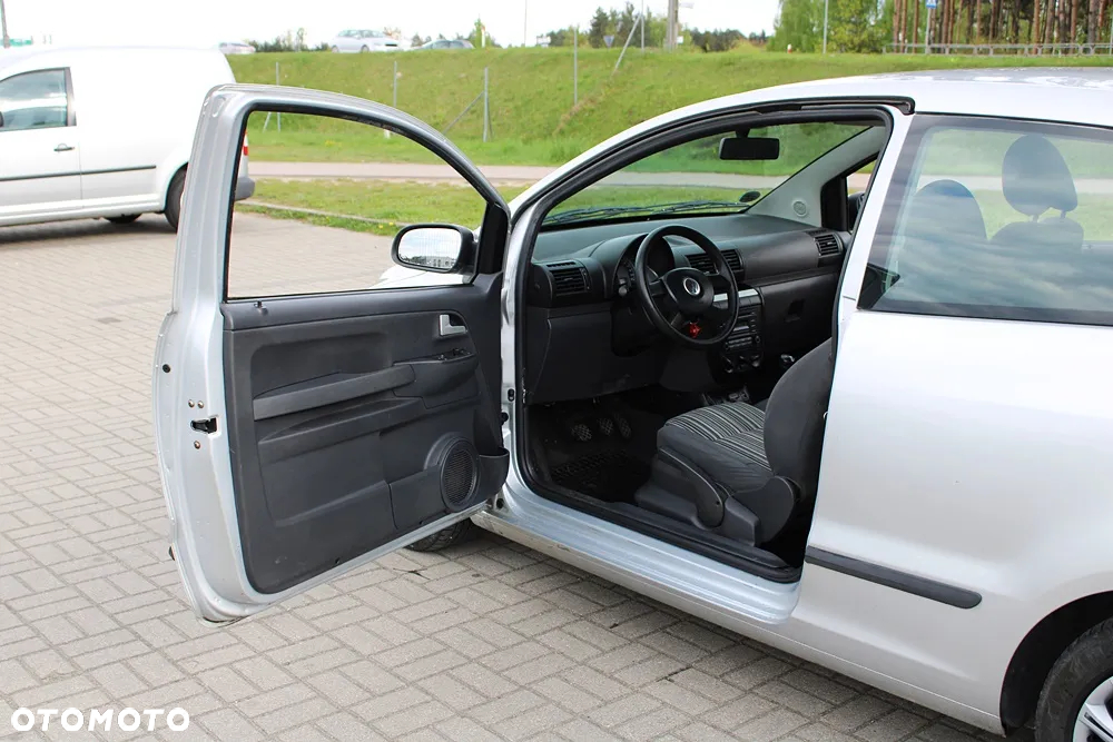 Volkswagen Fox - 21