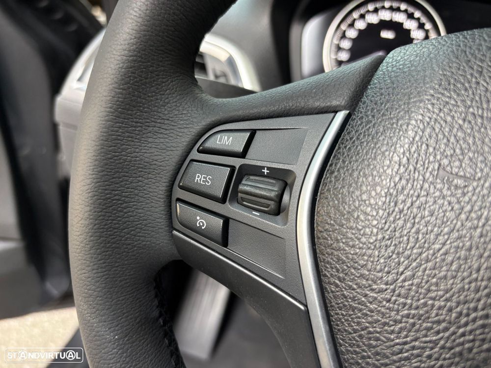 BMW 116 d Line Sport Shadow - 13