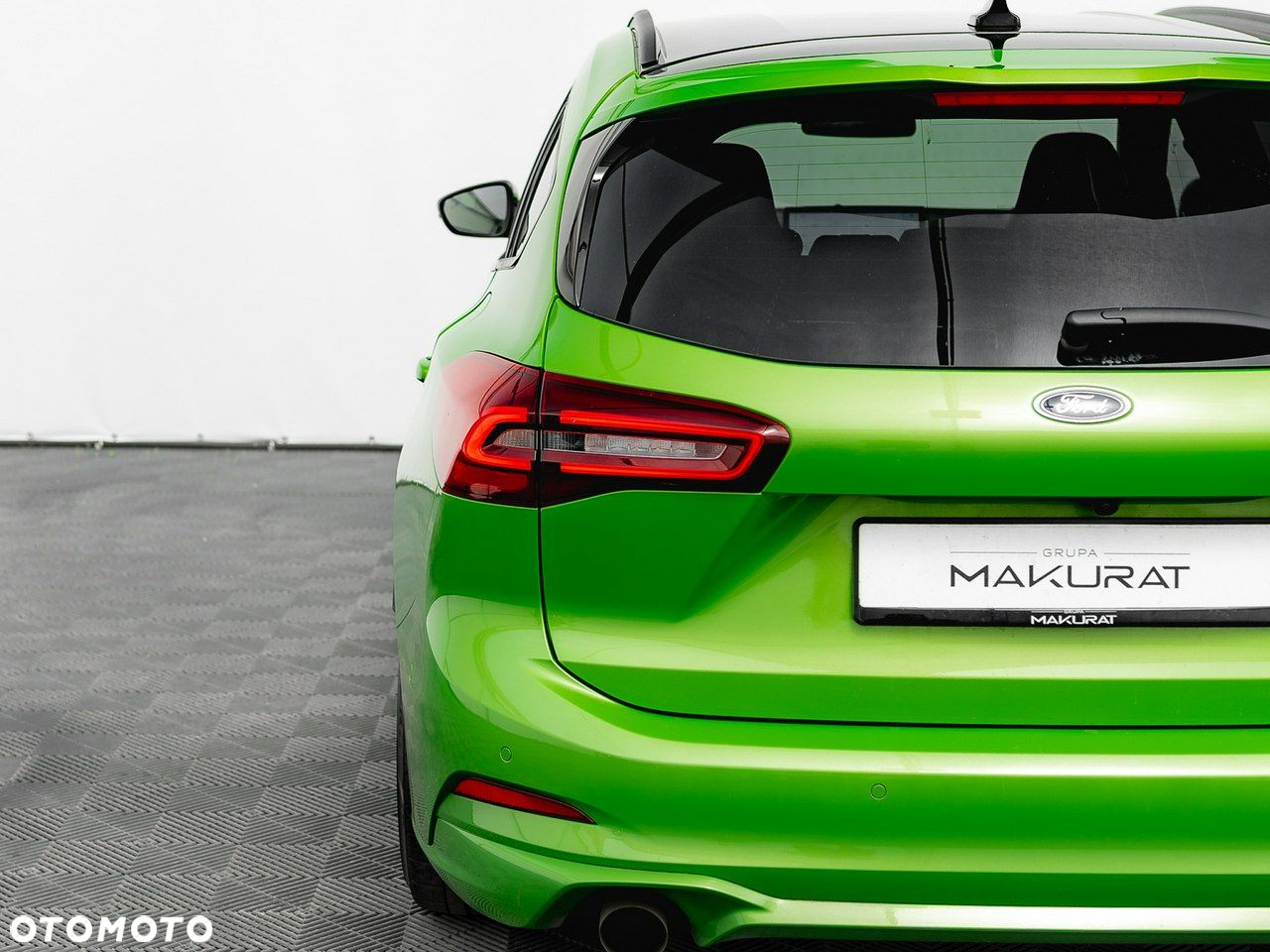 Ford Focus 2.3 EcoBoost ST X - 12