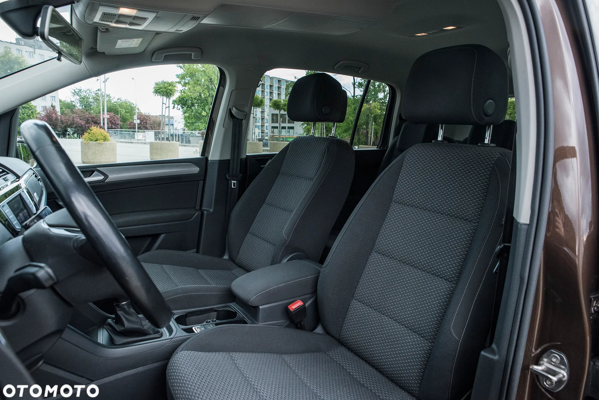 Volkswagen Touran 1.2 TSI BMT Comfortline - 15