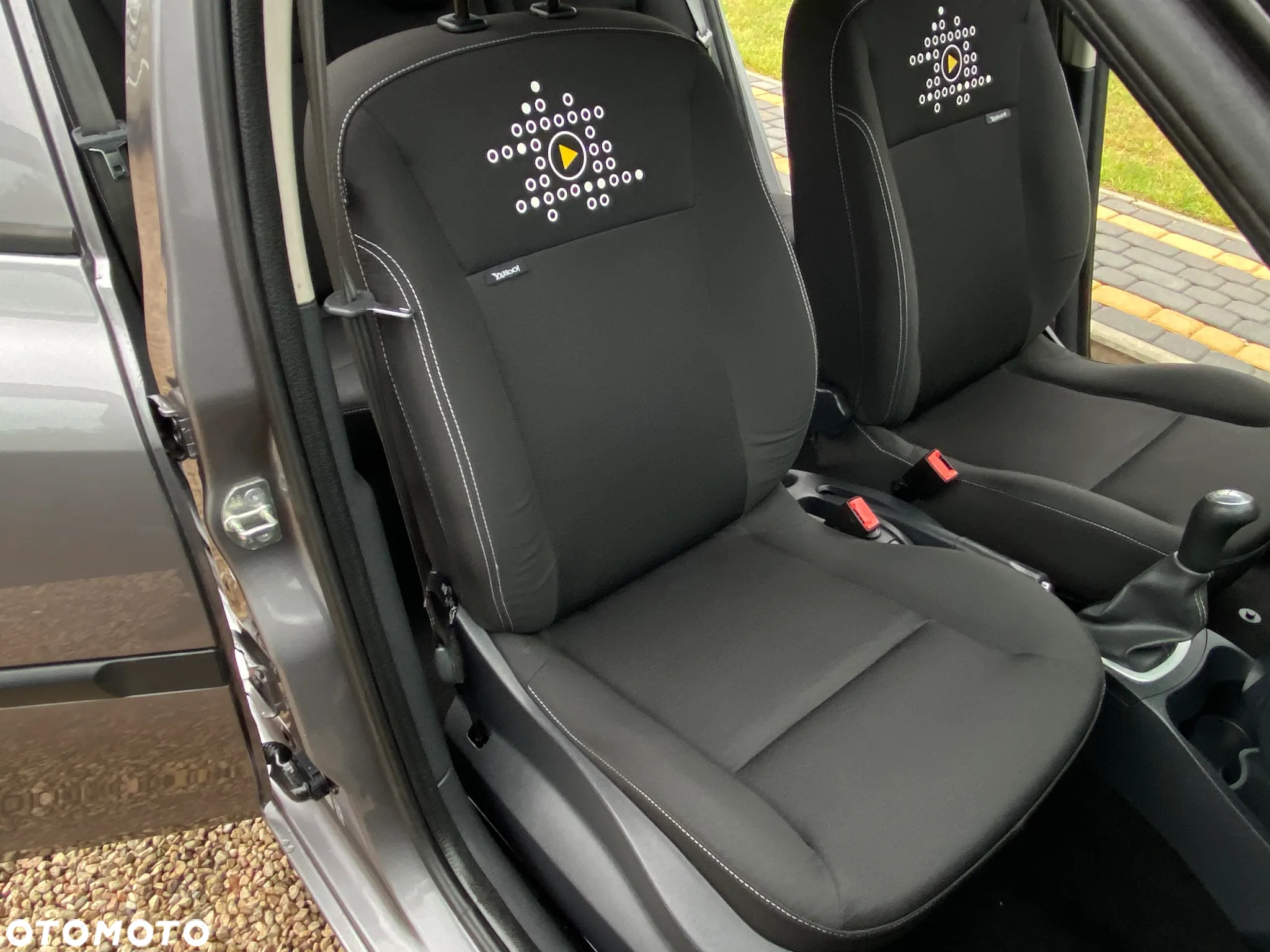 Renault Clio 1.2 16V 75 Dynamique - 33