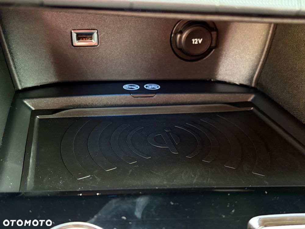 Peugeot 5008 BlueHDi 130 EAT8 Allure Pack - 25