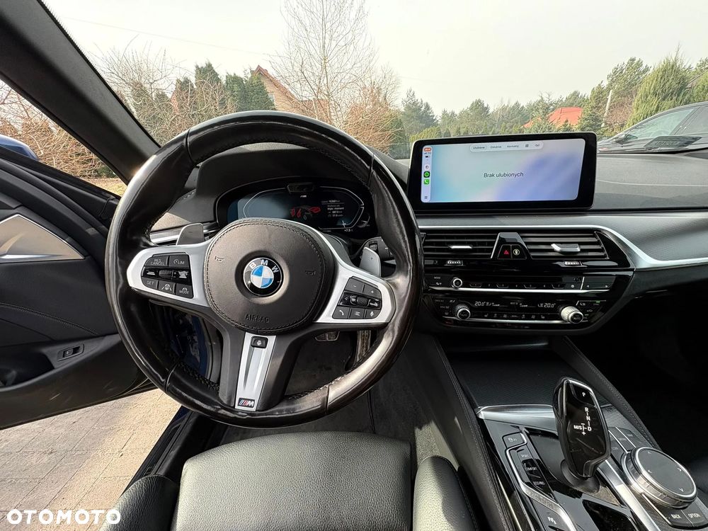 BMW Seria 5 530d xDrive mHEV M Sport sport - 19