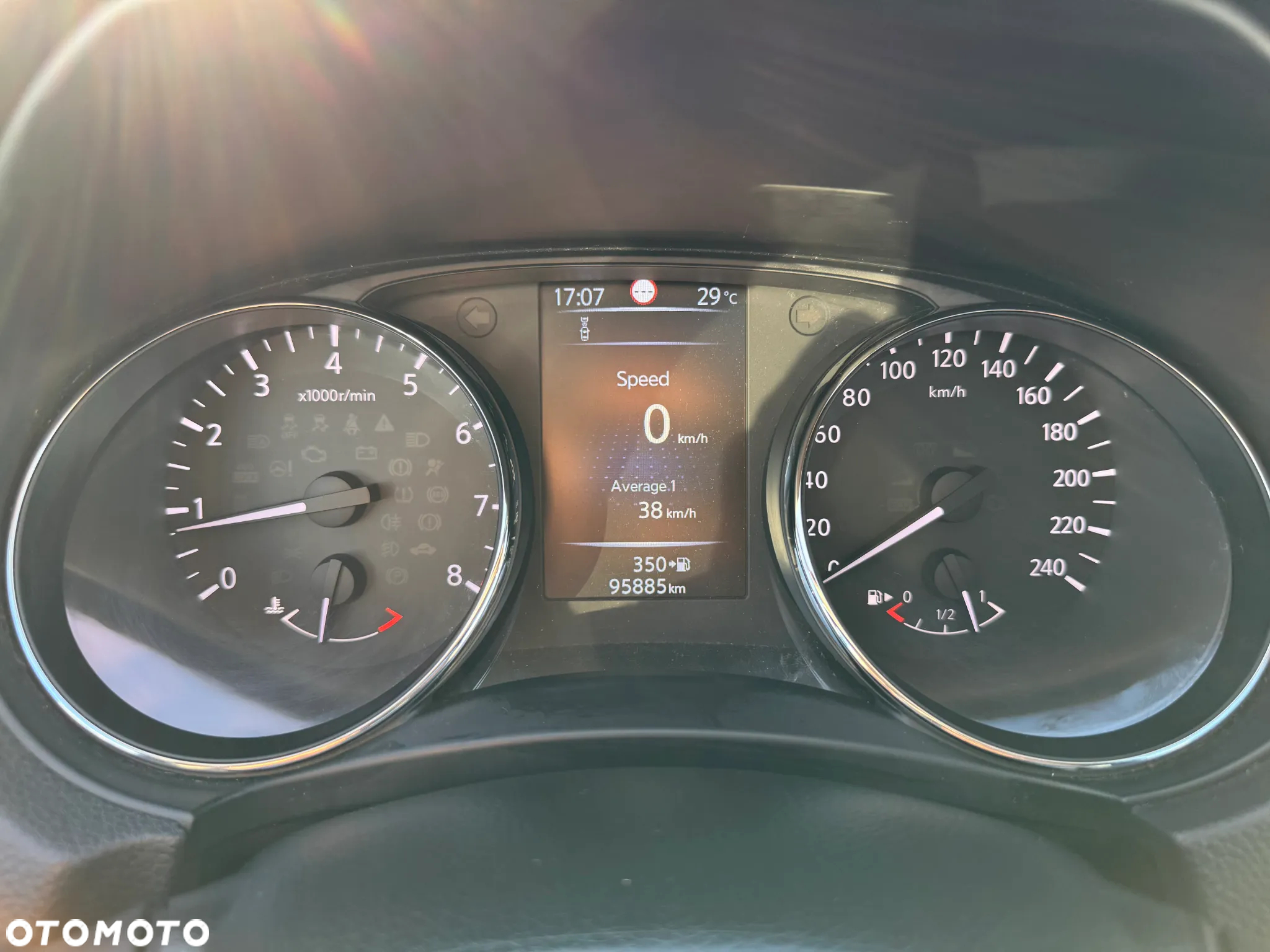 Nissan Qashqai 1.2 DIG-T N-Connecta - 31
