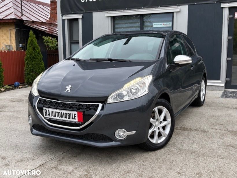 Peugeot 208 PureTech 82 Urban Move - 2