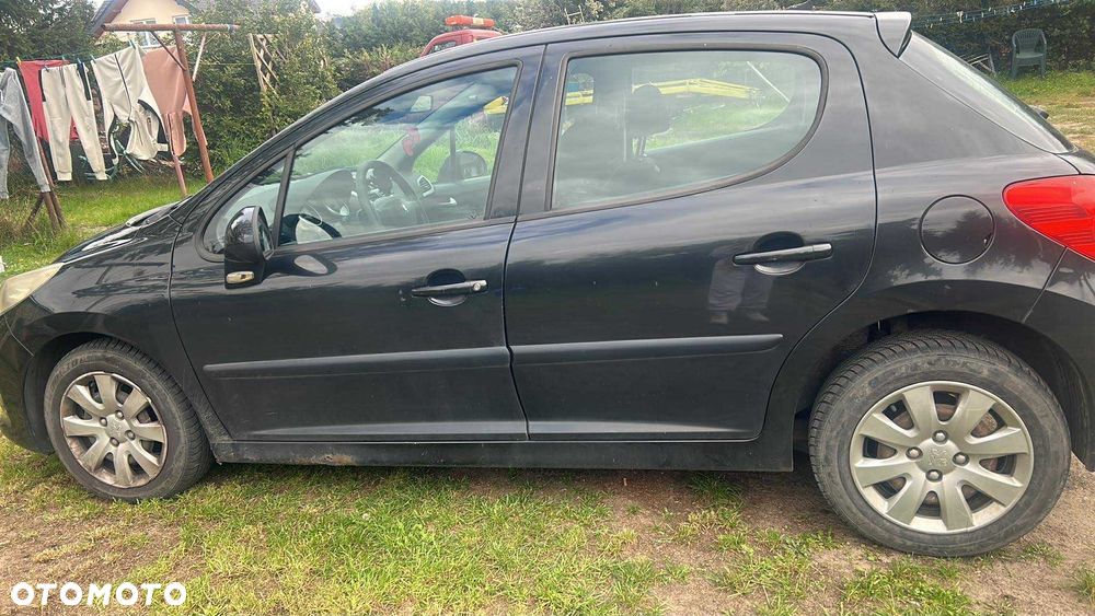 Peugeot 207 - 5