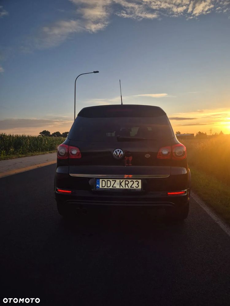 Volkswagen Tiguan - 8