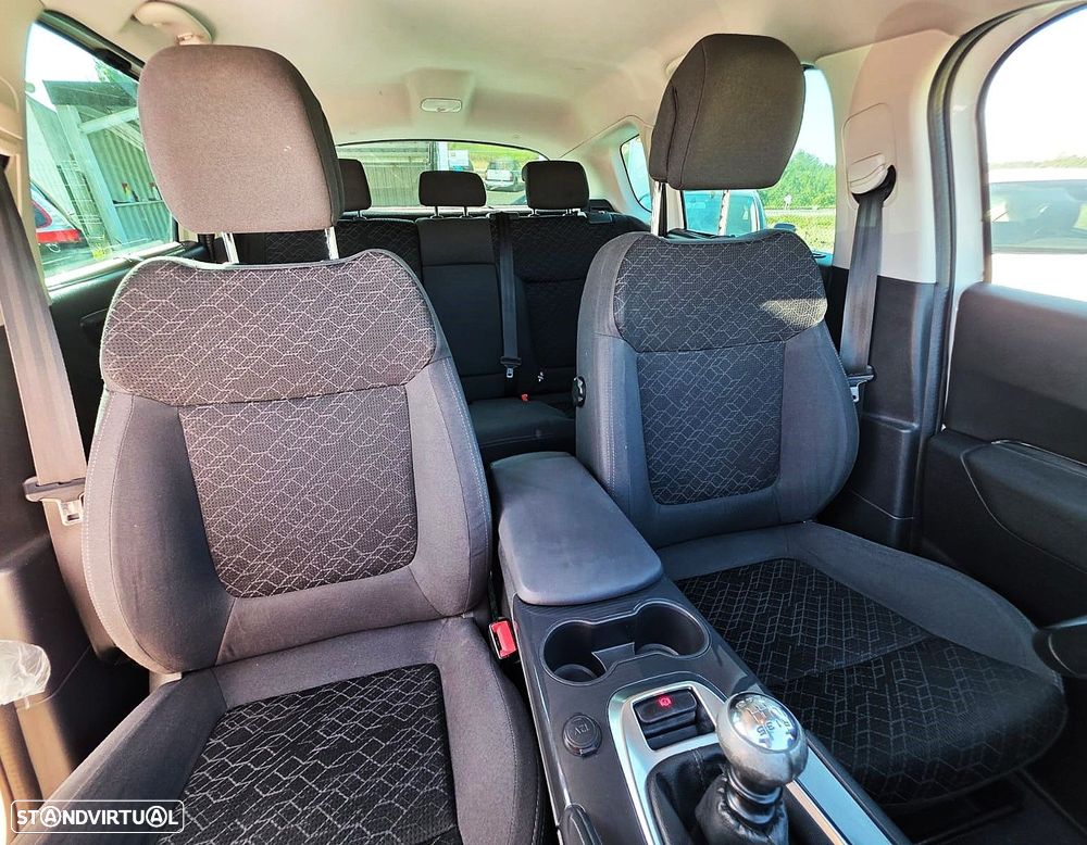 Peugeot 3008 1.6 HDi Active Pack Business - 12