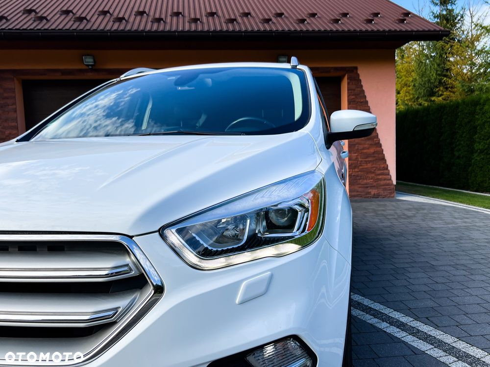 Ford Kuga ver-2-0-tdci-awd-titanium - 3