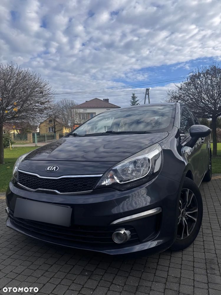 Kia Rio - 2