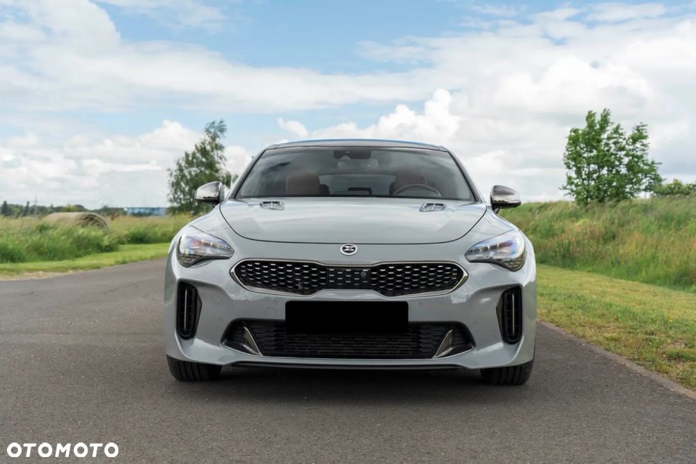 Kia Stinger 3.3 T-GDI V6 GT AWD - 3