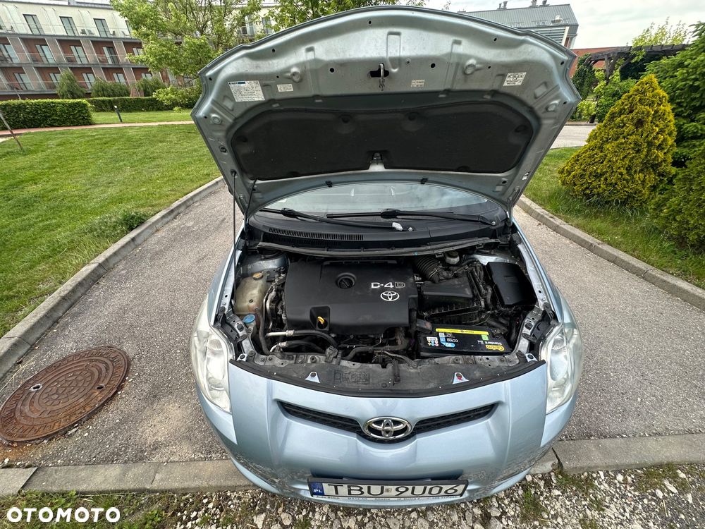 Toyota Auris 2.0 D-4D Life+ - 17