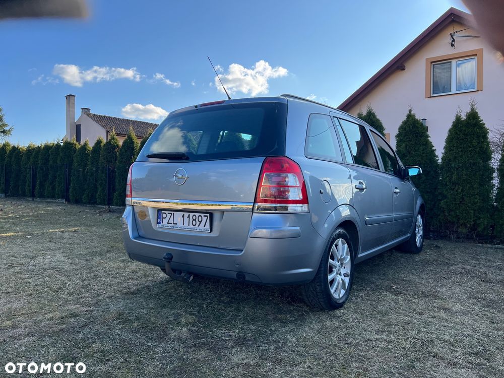 Opel Zafira 1.6 ecoFLEX Family - 21