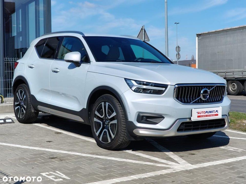 Volvo XC 40 - 3