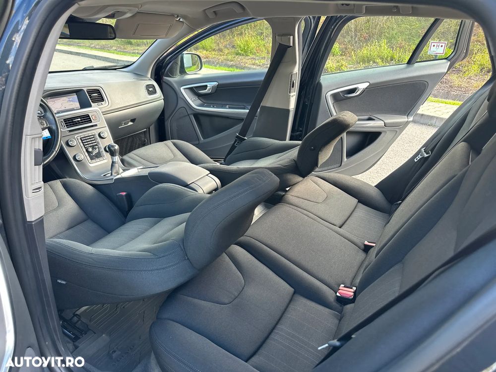 Volvo V60 D2 ECO Start-Stop Kinetic - 16