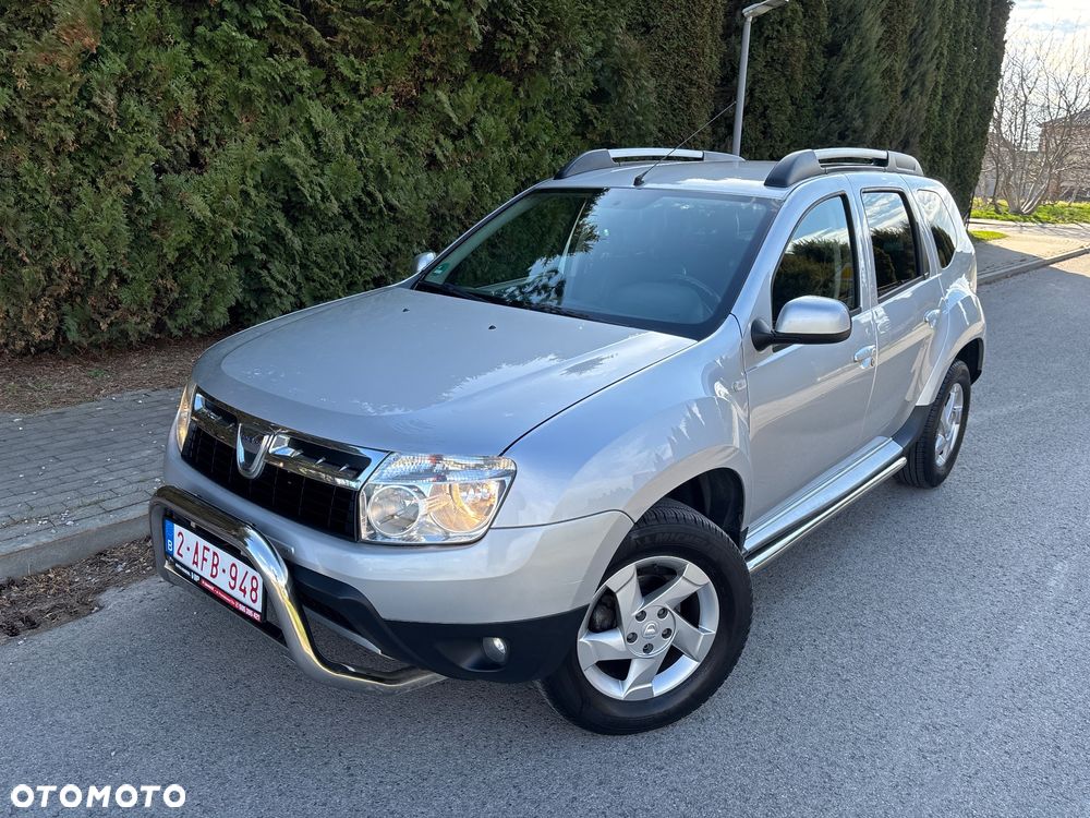 Dacia Duster 1.6 16V 4x2 Essentiel - 1