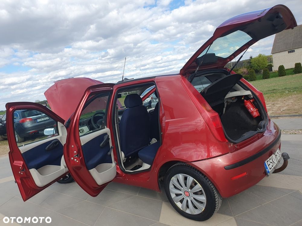 Fiat Punto - 4
