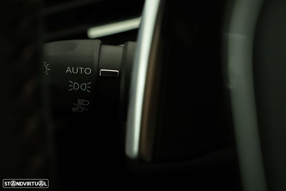 Peugeot 5008 1.2 PureTech GT EAT8 - 17