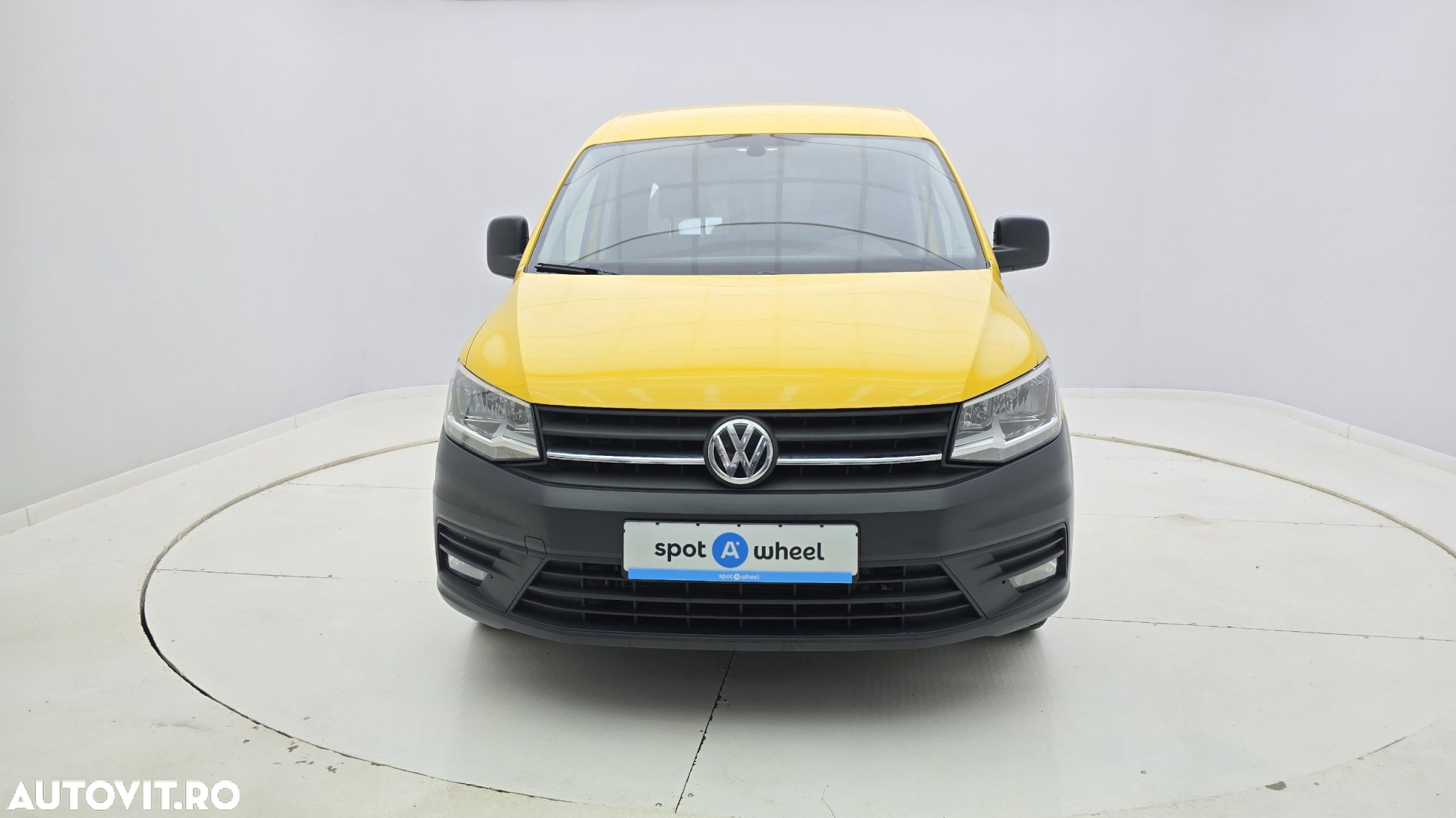 Volkswagen Caddy - 2