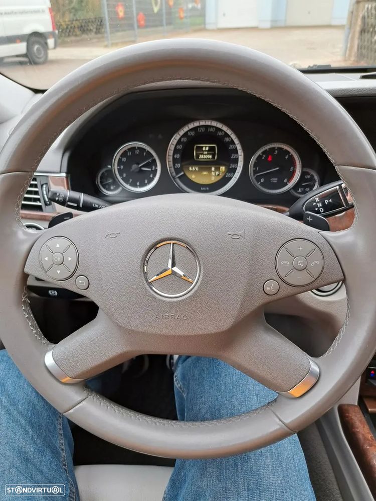 Mercedes-Benz 350 - 4
