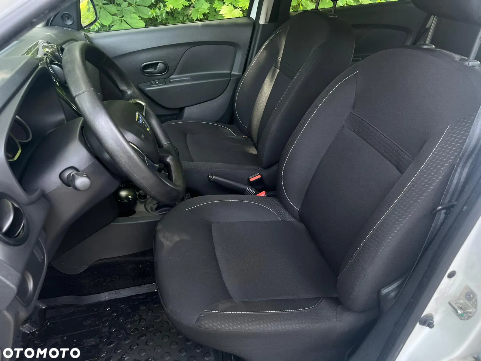 Dacia Sandero - 7