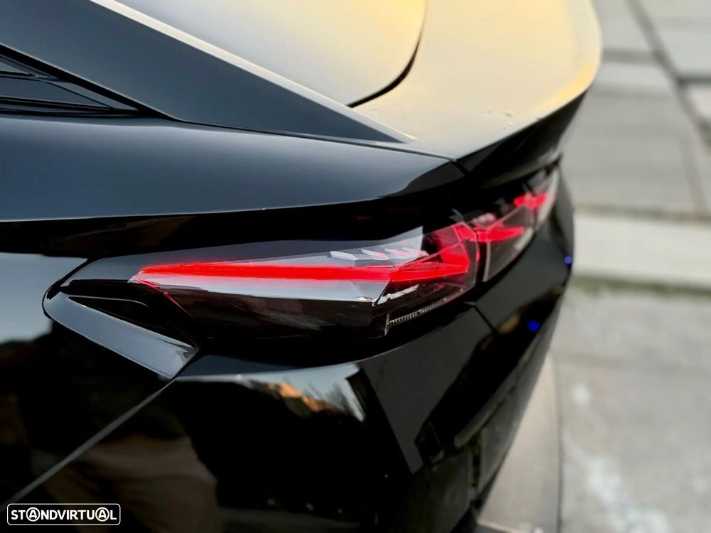 Peugeot 408 1.6 Hybrid GT e-EAT8 - 14