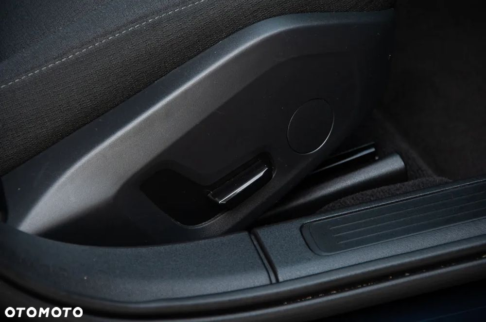 Volvo V90 D3 SCR Momentum - 35