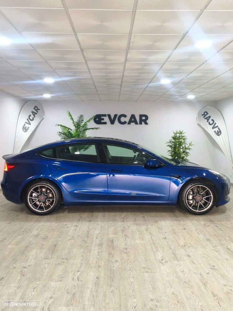 Tesla Model 3 Standard Range Plus RWD - 4
