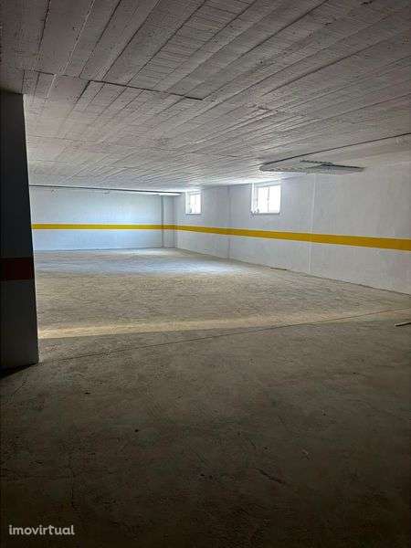 Garagem de estacionamento  360m2 - Grande imagem: 2/4