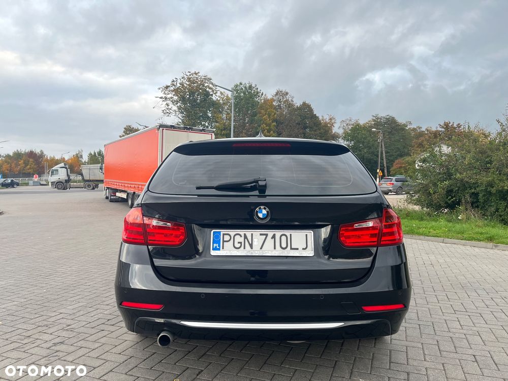 BMW Seria 3 320d Touring xDrive Modern Line - 8