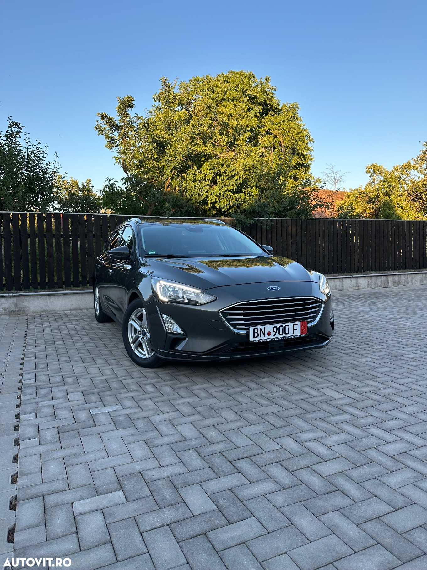 Ford Focus 2.0 EcoBlue Start-Stopp-System TITANIUM - 9